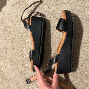 Gentle Souls Morrie Sandals - 7.5